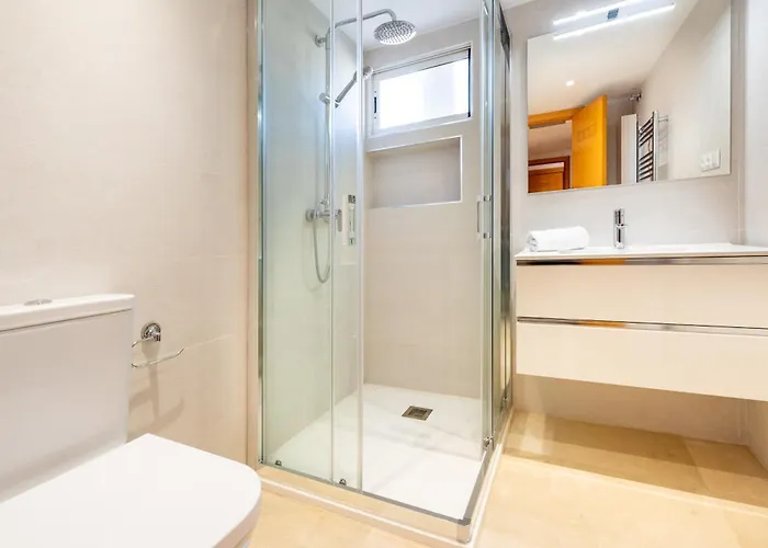 La Carihuela Beachfront Ii - Comfort, Style & Sea Views