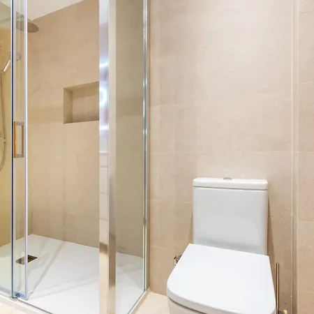 La Carihuela Beachfront Ii - Comfort, Style & Sea Views Apartment Torremolinos